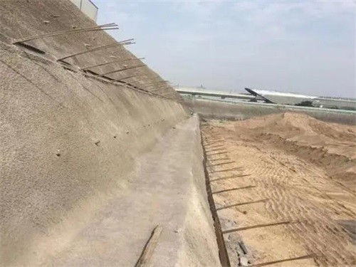 安国河道边坡加固